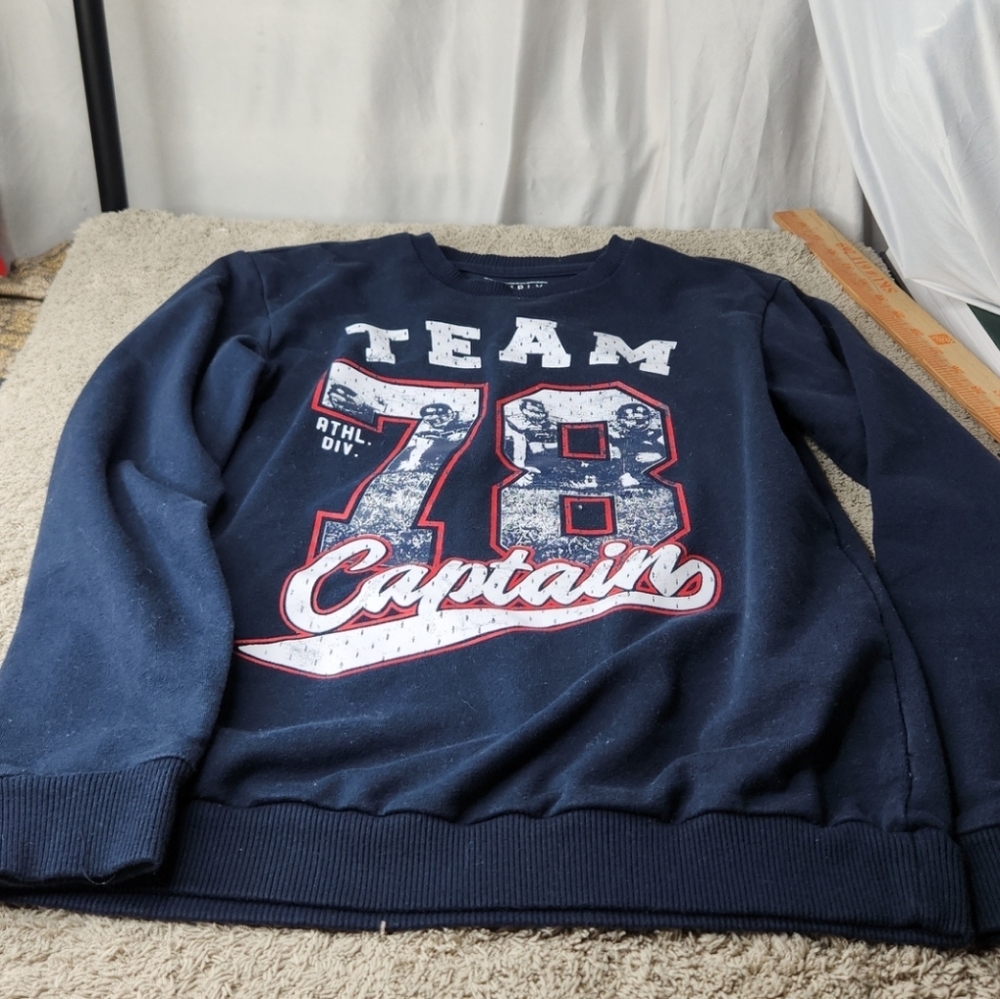Boy's BASIC EDITIONS Graphic Sweatshirt NAVY TEAM CAPTAIN XL (14/16)